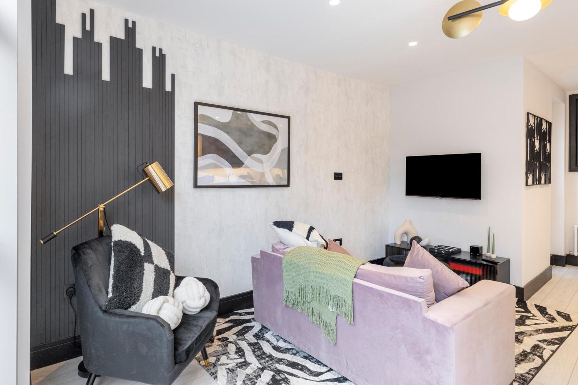 Appartement Unwind In Style 2Br With Cozy Backyard For Groups à Londres Extérieur photo